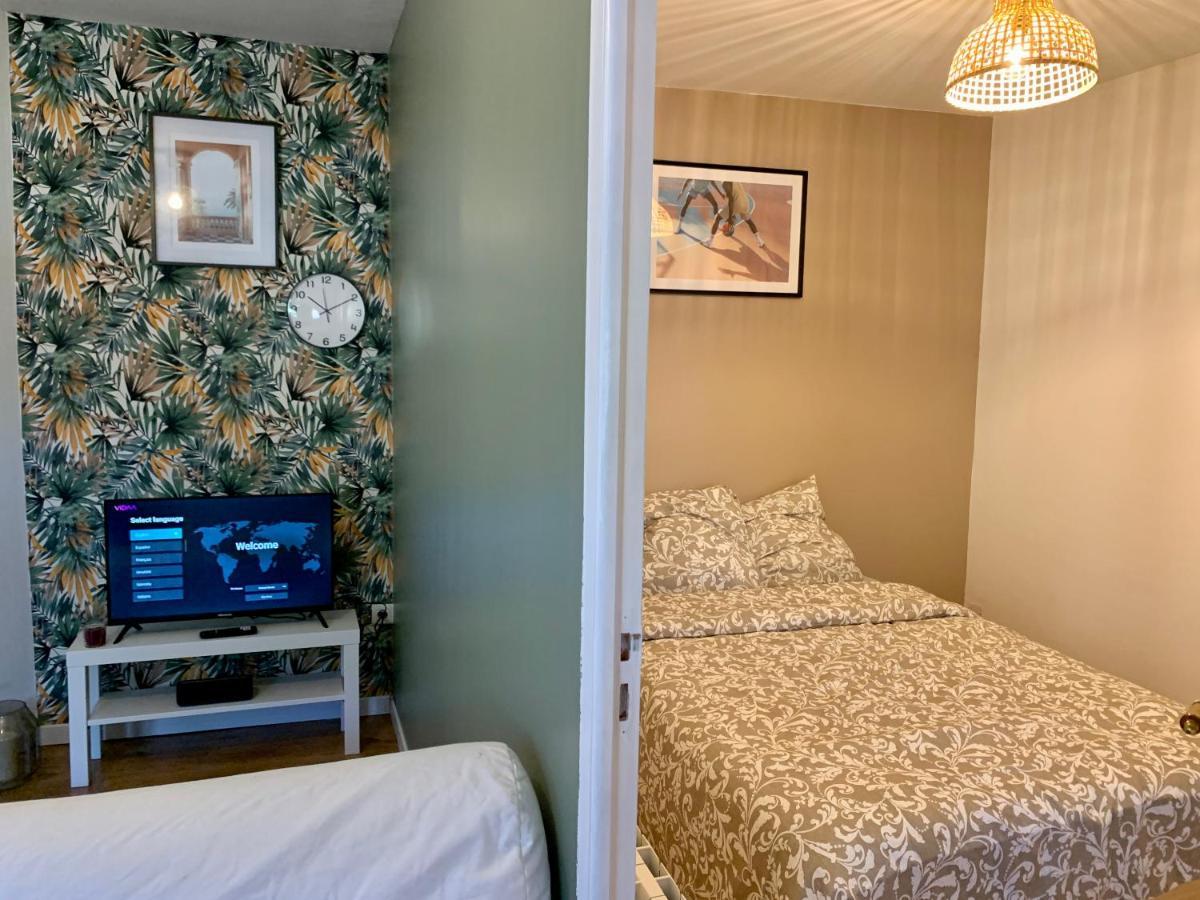 Superbe Appartement Avec Parking Gratuit Sur Place Saint-Denis  Luaran gambar